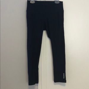 black reebok leggings